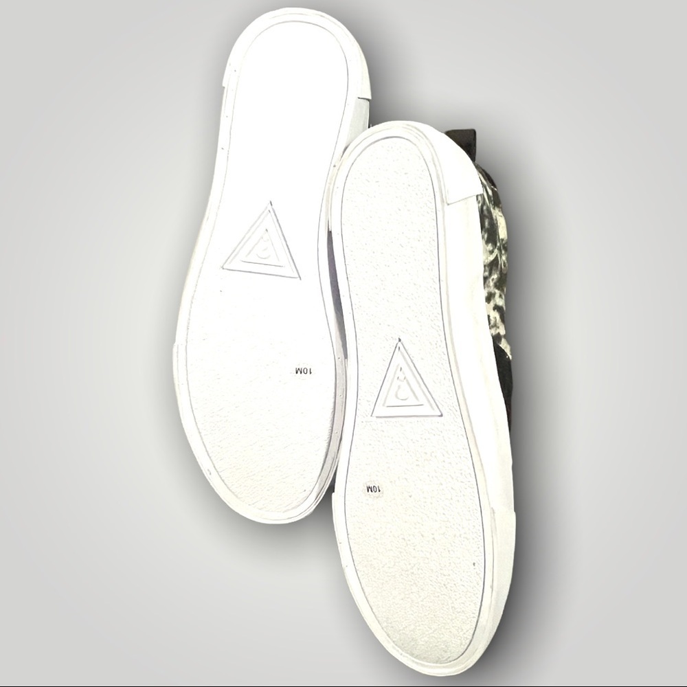 𝅺Guess Black Tie Die Slip-ons NWOT Men’s 10 - Picture 5 of 5
